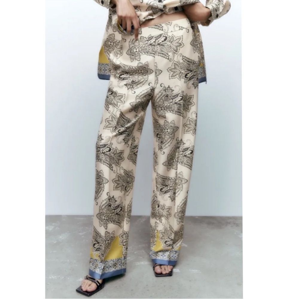 ZARA Multicolored Printed Wide Leg Pants NWT